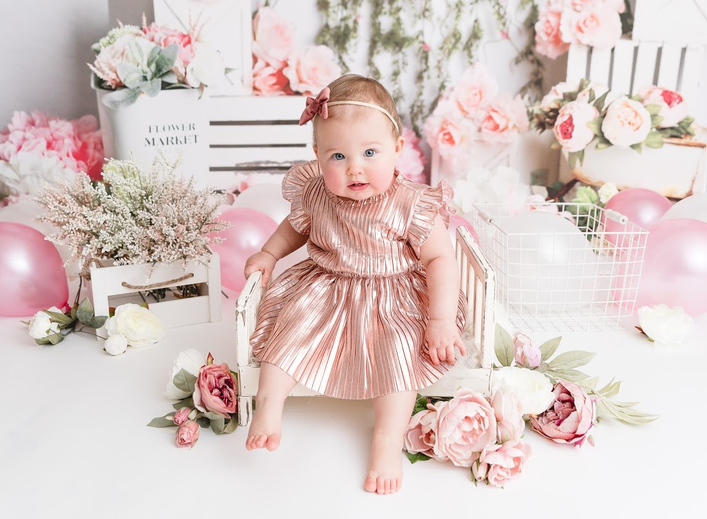 Photography By Krista White | 2418 Forest Dr, Blind Bay, BC V0E 1H2, Canada | Phone: (250) 317-3203