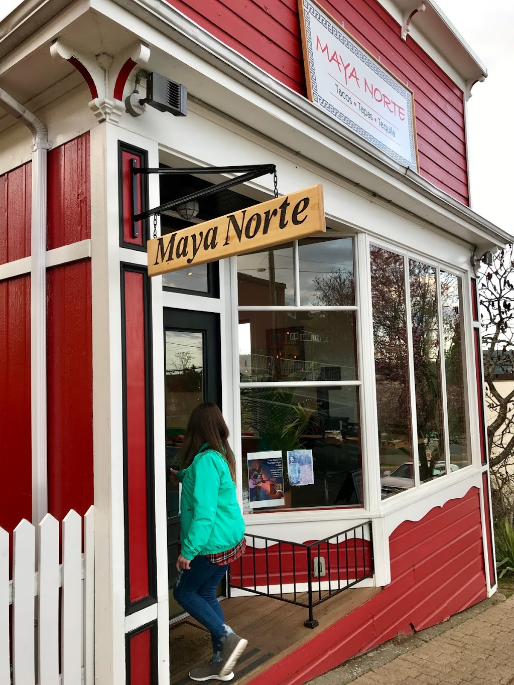 Maya Norte | 18 Roberts St, Ladysmith, BC V9G, Canada | Phone: (250) 924-1300