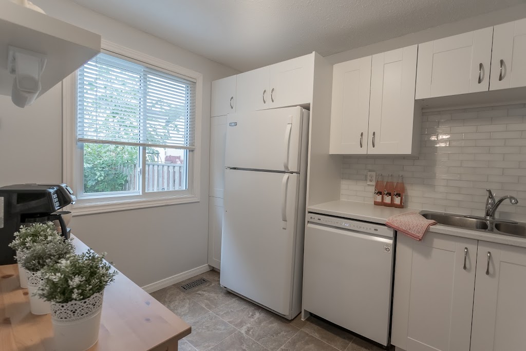 Ottawa Property Gals, RE/MAX Absolute Realty Inc Brokerage. | 31 Northside Rd, Nepean, ON K2H 8S1, Canada | Phone: (613) 690-4176