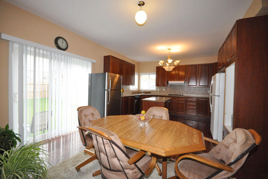 Rockwood Kitchens | 370 Caldari Rd, Concord, ON L4K 4J4, Canada | Phone: (905) 886-8920