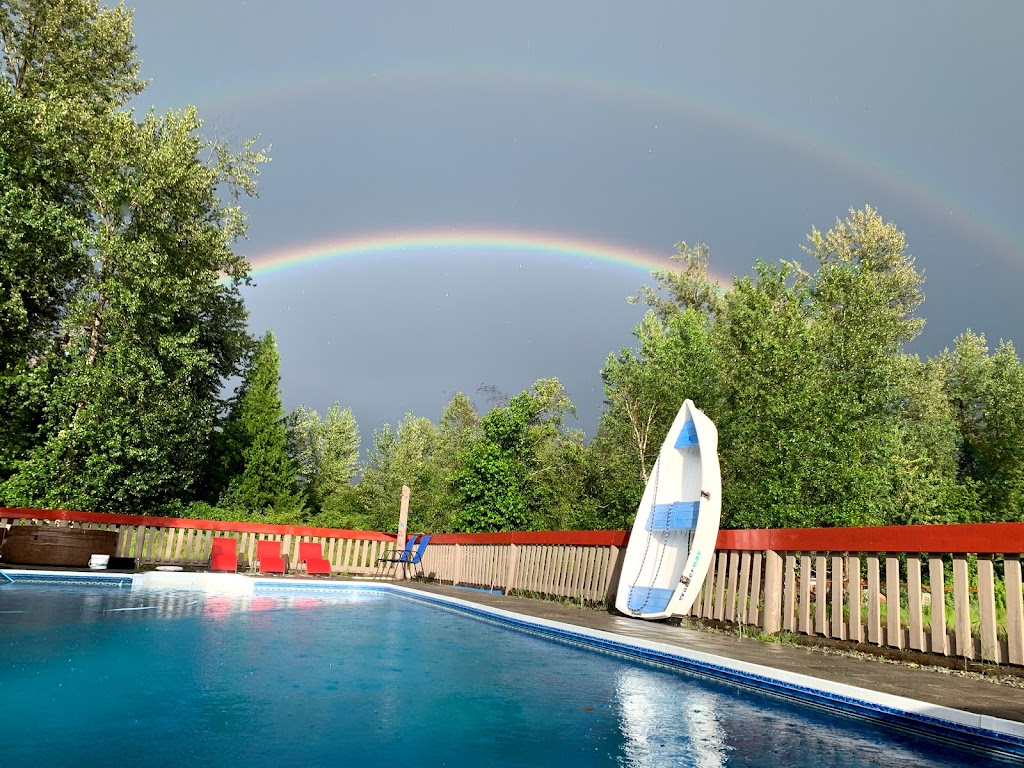 Pemberton Hostel | 1641 Airport Rd, Pemberton, BC V0N 2L3, Canada | Phone: (604) 418-5069