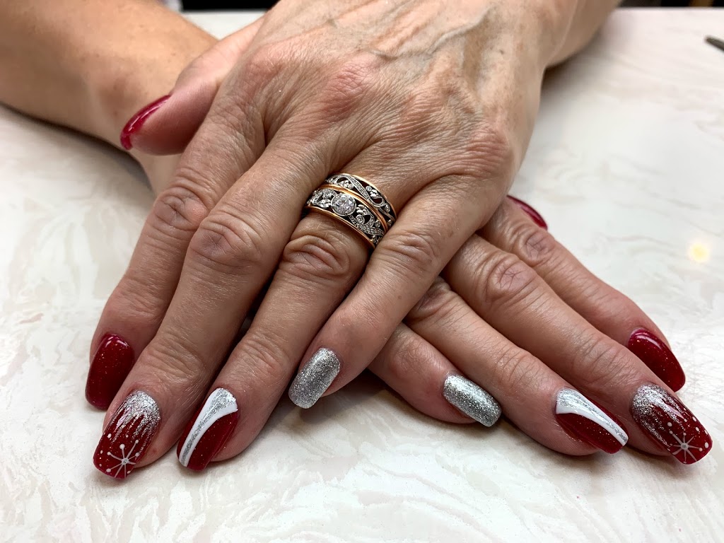 Friendly Nails | 7111 101 Ave NW, Edmonton, AB T6A 0H9, Canada | Phone: (780) 462-3484
