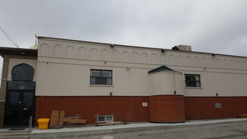 Masjid Syyadina Omar Farookh | 4640 Kingston Rd, Scarborough, ON M1E 2P9, Canada | Phone: (416) 281-3666