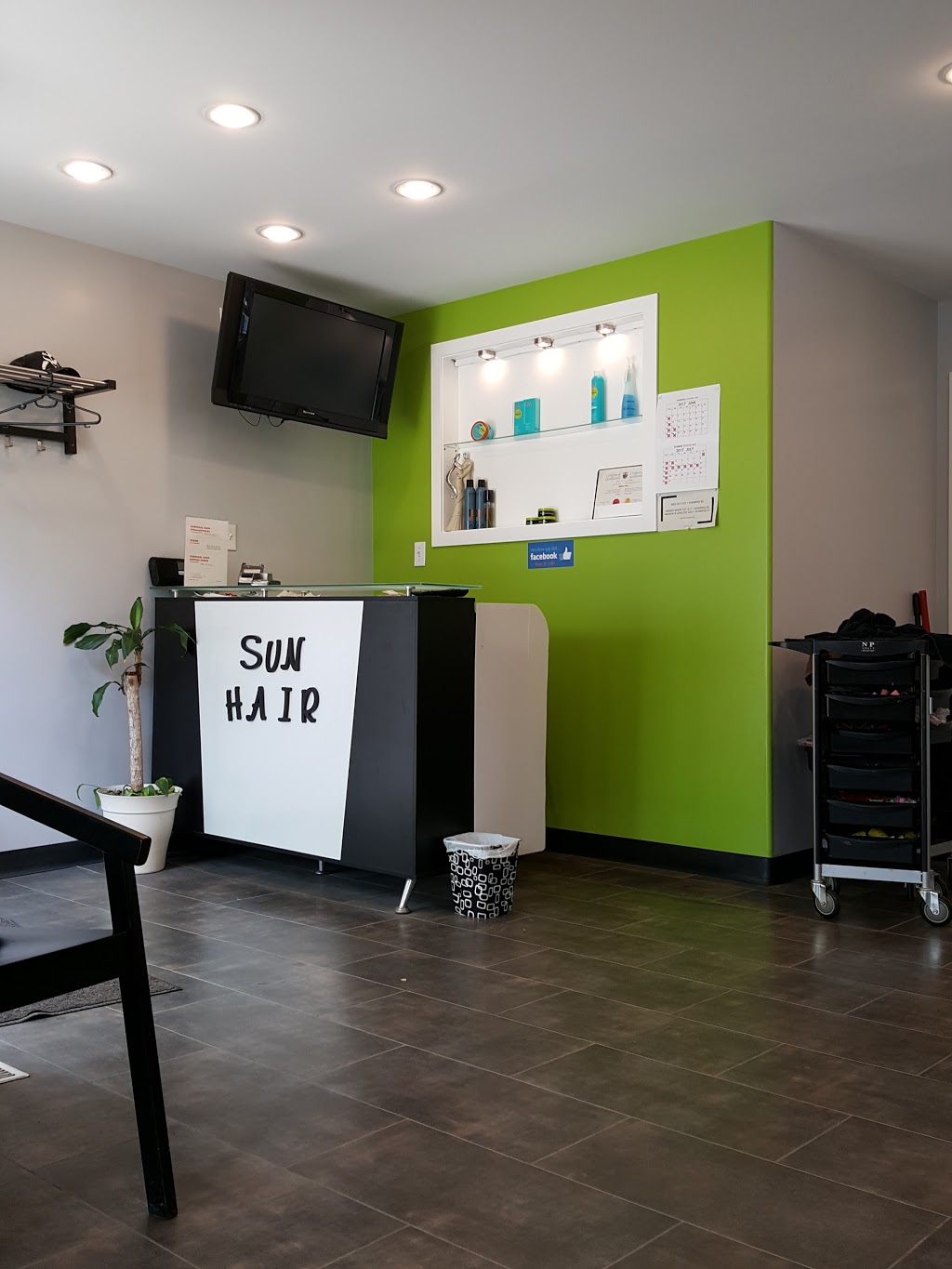 Sun Hair Salon | 823 St Marys Rd, Winnipeg, MB R2M 3N9, Canada | Phone: (204) 599-5330