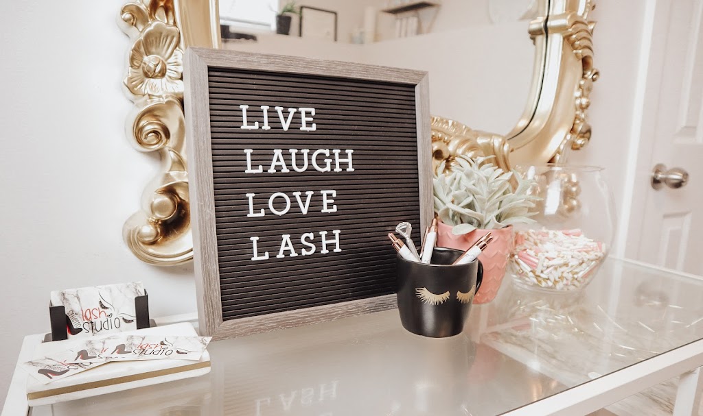 Stiletto Lash Studio | 2 Cranbrook Bay, Winnipeg, MB R2C 0N9, Canada | Phone: (204) 232-8478