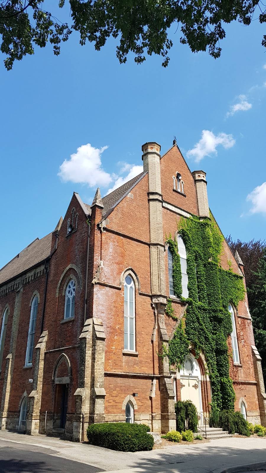 Knox Presbyterian Church | 23 Melville St, Dundas, ON L9H 1Z7, Canada | Phone: (905) 627-3043
