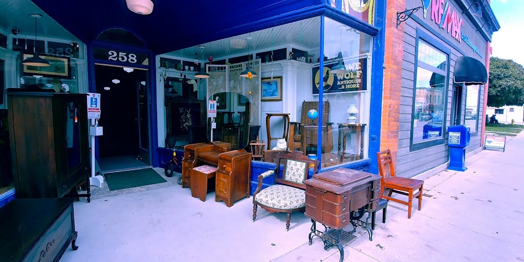 Lone Wolf Antiques & More | 258 Josephine St, Wingham, ON N0G 2W0, Canada | Phone: (519) 912-1210