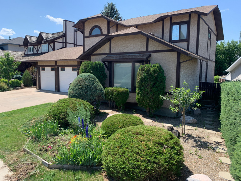 Waterproofing Roofing | 2243 31 St N, Lethbridge, AB T1H 6Z2, Canada | Phone: (403) 320-8128