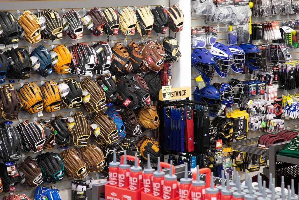 Cambridge Source for Sports | 1710 Bishop St N #4, Cambridge, ON N1T 1J3, Canada | Phone: (519) 621-0265