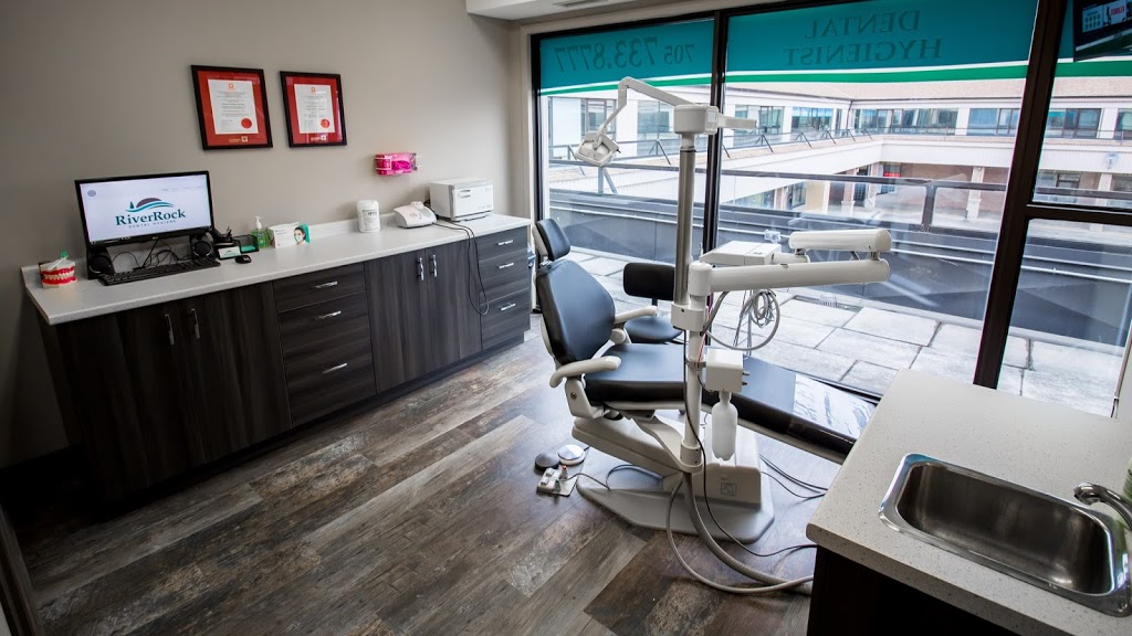 Barrie River Rock Dental | 11 Victoria St #204, Barrie, ON L4N 6T3, Canada | Phone: (705) 733-8777