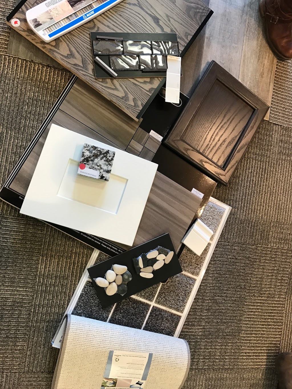 GR Flooring Inc | 1260 McDonald St, Regina, SK S4N 4X6, Canada | Phone: (306) 569-3422