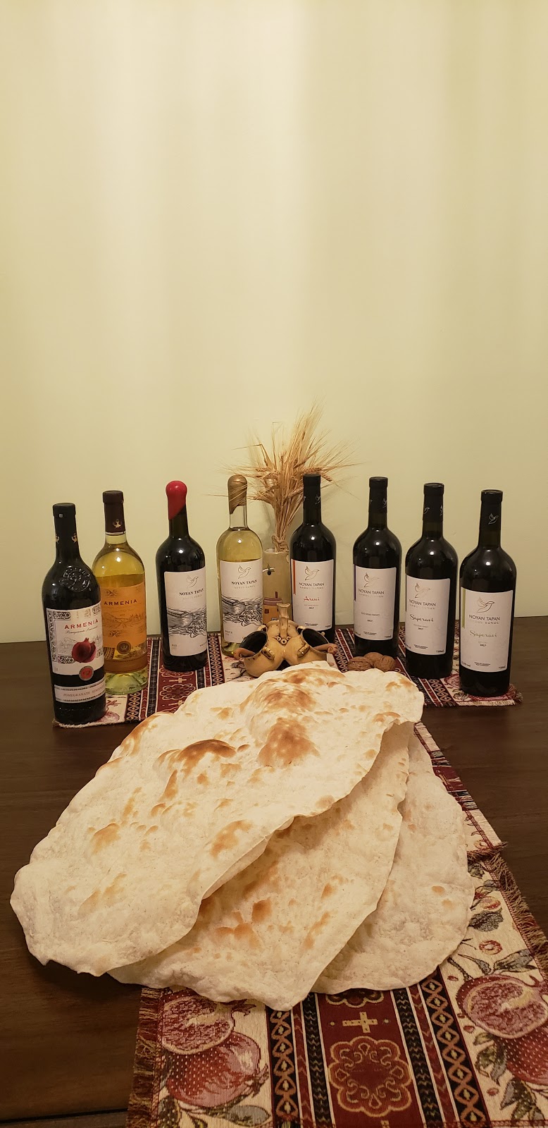 Armenian Lavash | 1147 Rue Casavant, Laval, QC H7W 5J8, Canada | Phone: (514) 754-9779