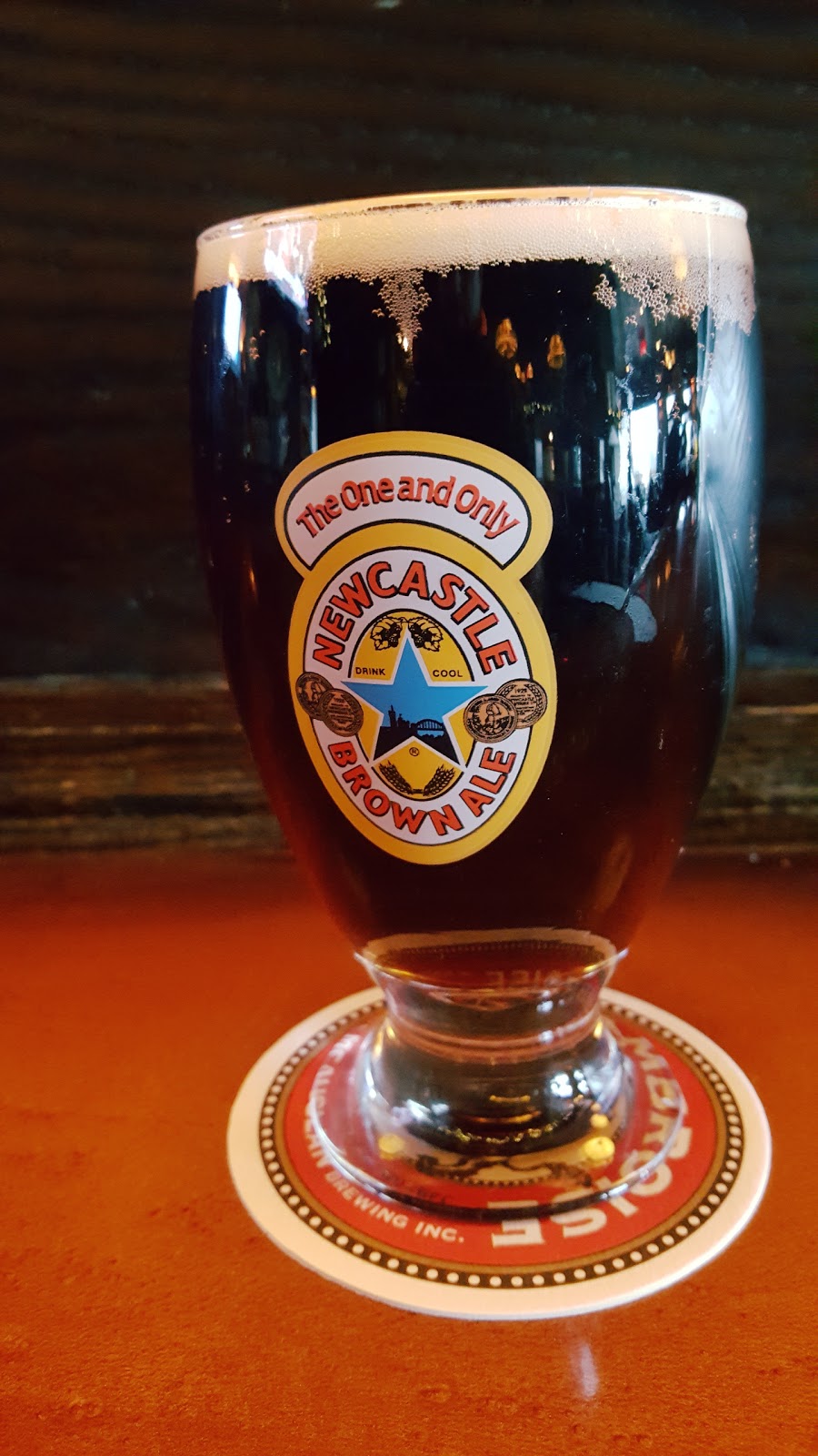 McKibbins Irish Pub | 3036 Boulevard de la Gare, Vaudreuil-Dorion, QC J7V 0H1, Canada | Phone: (450) 424-3000