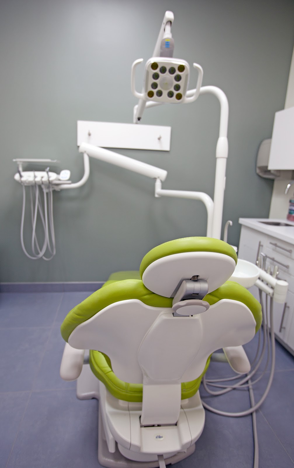 Toothworks Fairview Park Dental | 2960 Kingsway Dr Unit K004A, Kitchener, ON N2C 1X1, Canada | Phone: (519) 954-7888