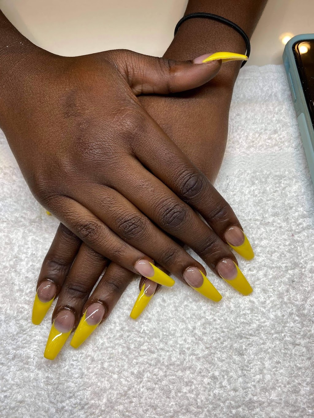 Cali Nails | 1029 Brodie Dr, Orillia, ON L3V 6H4, Canada | Phone: (705) 329-0686