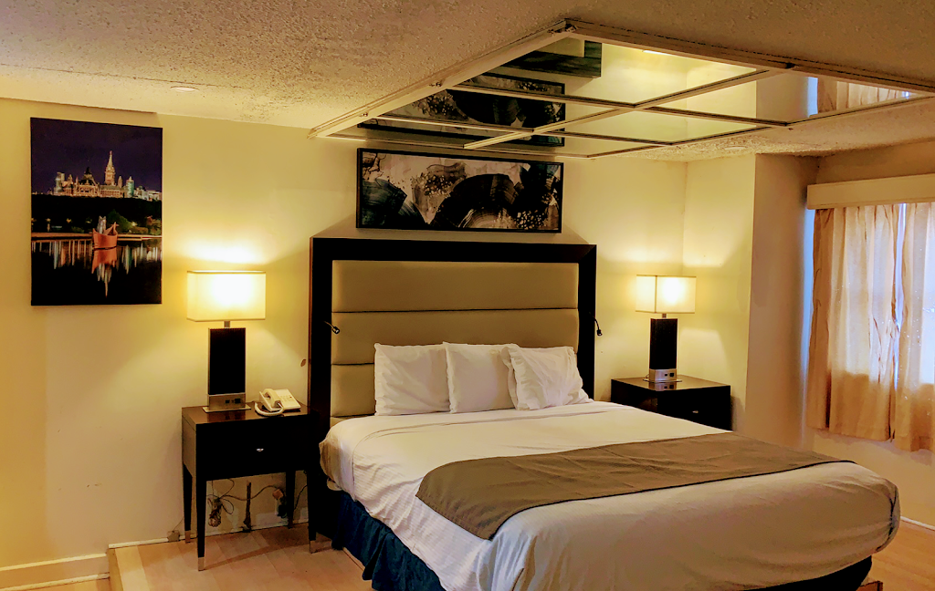 Champlain Motor Inn ( New Management) | 1325 Pembroke St W #1325, Pembroke, ON K8A 5R3, Canada | Phone: (613) 732-9971
