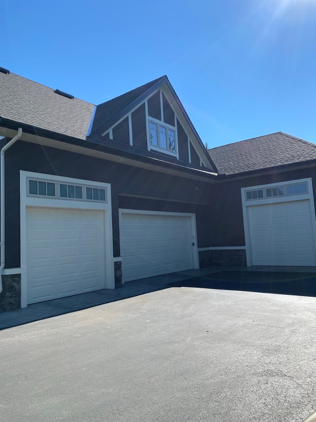 JC Paint Inc. | 225 Hillcrest Rd SW, Airdrie, AB T4B 4J8, Canada | Phone: (587) 336-0539