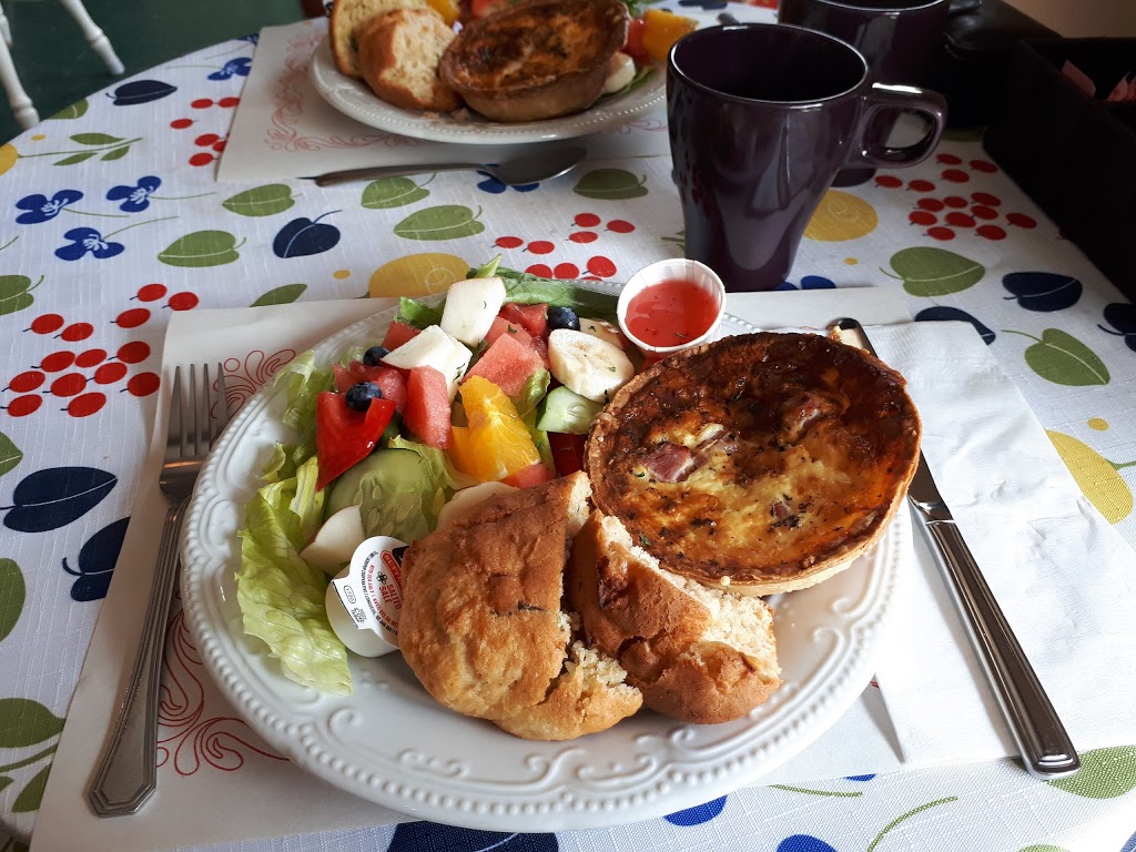 Cafe Hemmingford | 475 Rue Frontière, Hemmingford, QC J0L 1H0, Canada | Phone: (450) 247-0009