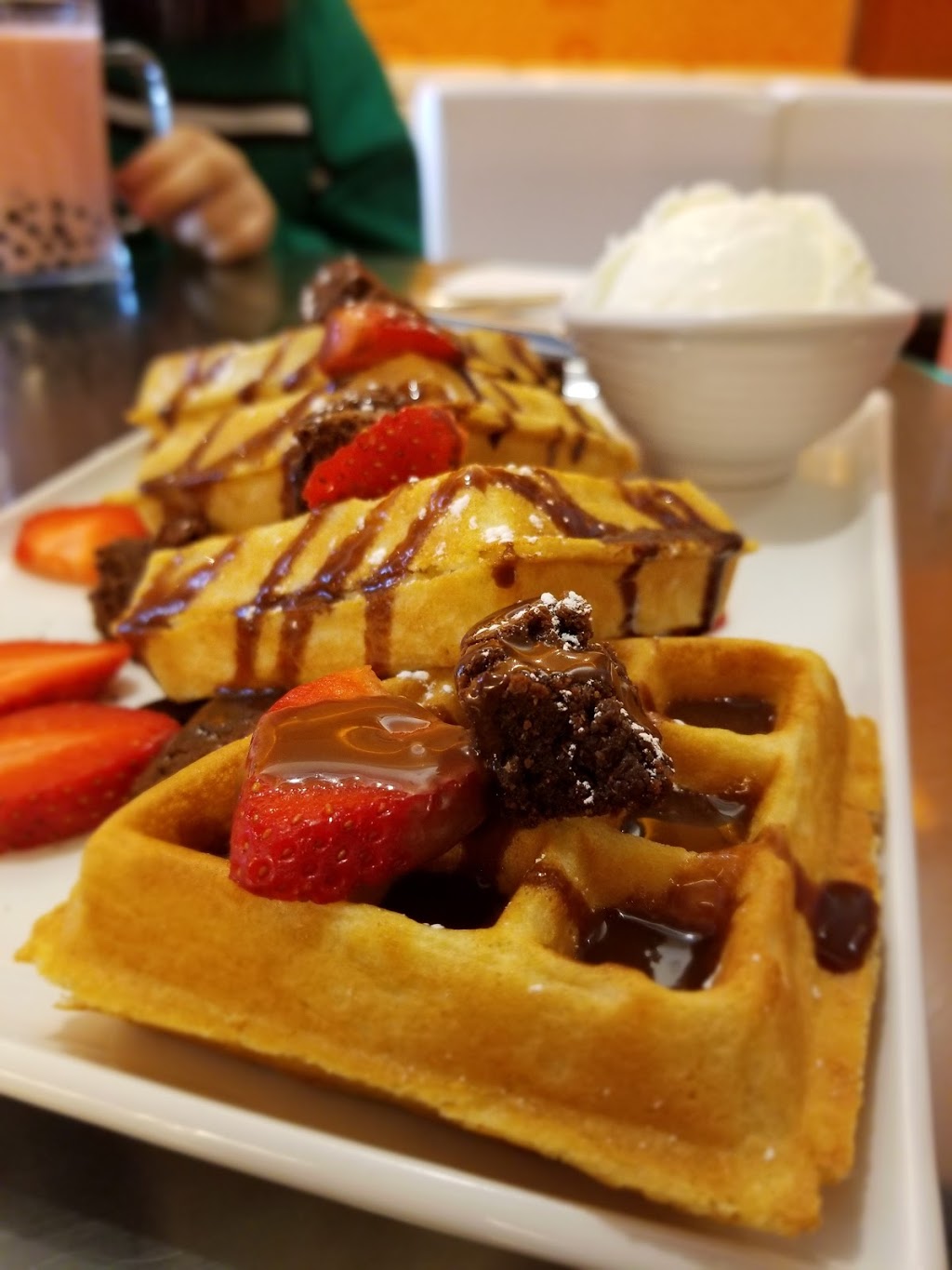 Bubbletease | 5955 Latimer Dr #11, Mississauga, ON L5V 0B7, Canada | Phone: (905) 286-1600