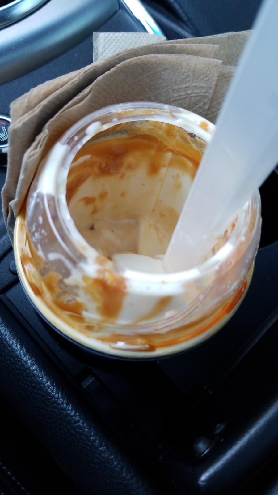 McDonalds | 8631 Granville Avenue, Vancouver, BC V6P 5A2, Canada | Phone: (604) 718-1142
