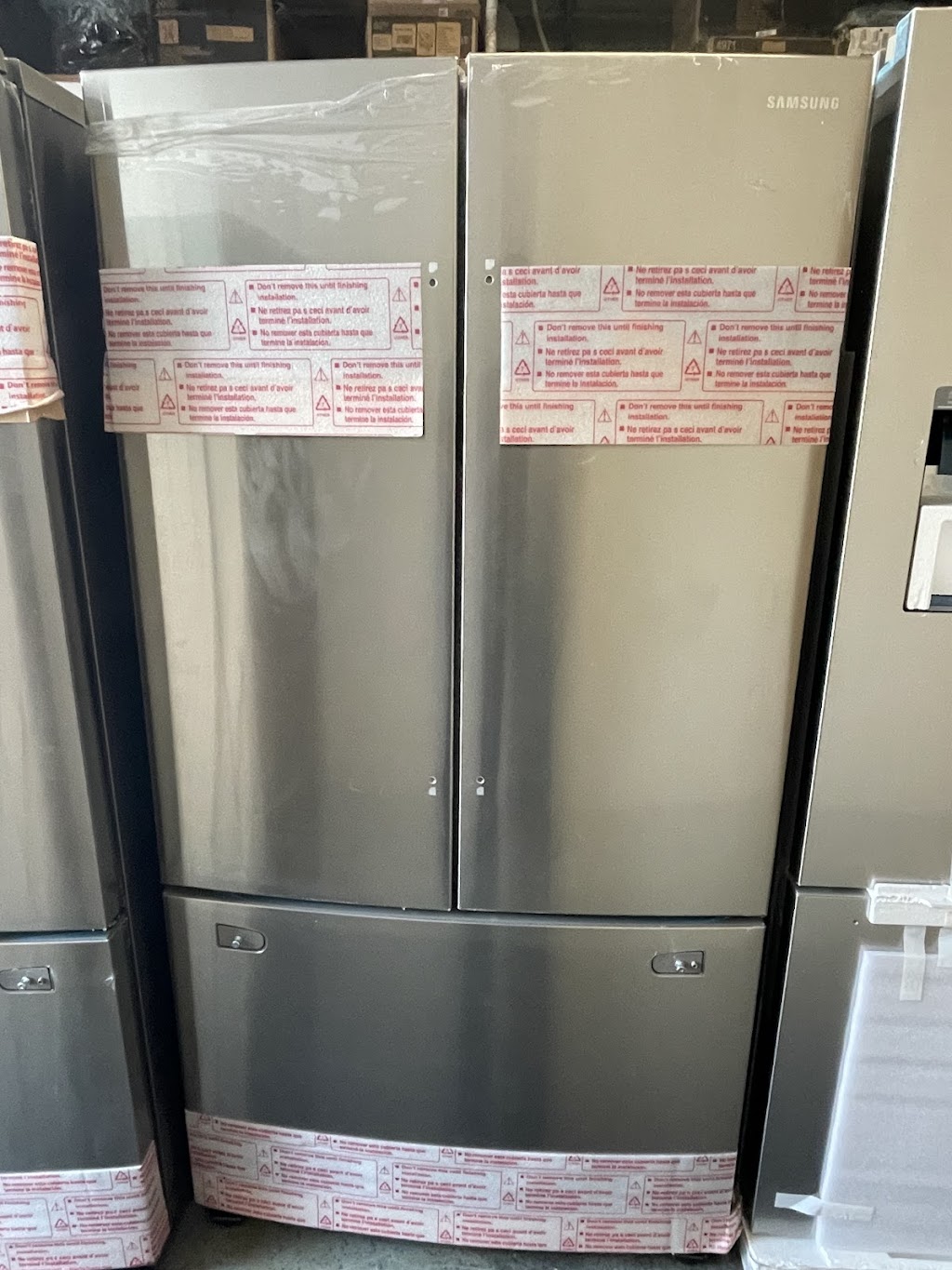 AMBASSADOR Appliances & Electronics | 1200 Oxford St E Unit B11, London, ON N5Y 3M3, Canada | Phone: (519) 701-9395