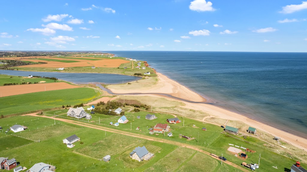 Blue by the Sea | 17 Lin Ln, Kensington, PE C0B 1M0, Canada | Phone: (905) 719-7397