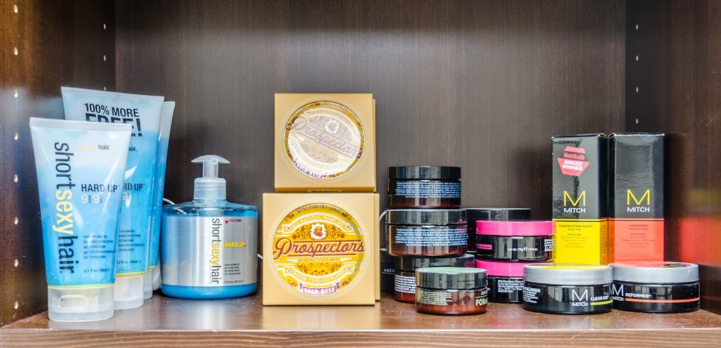 Burts Barbershop | 230 Menzies St #13, Victoria, BC V8V 2G7, Canada | Phone: (250) 384-1712