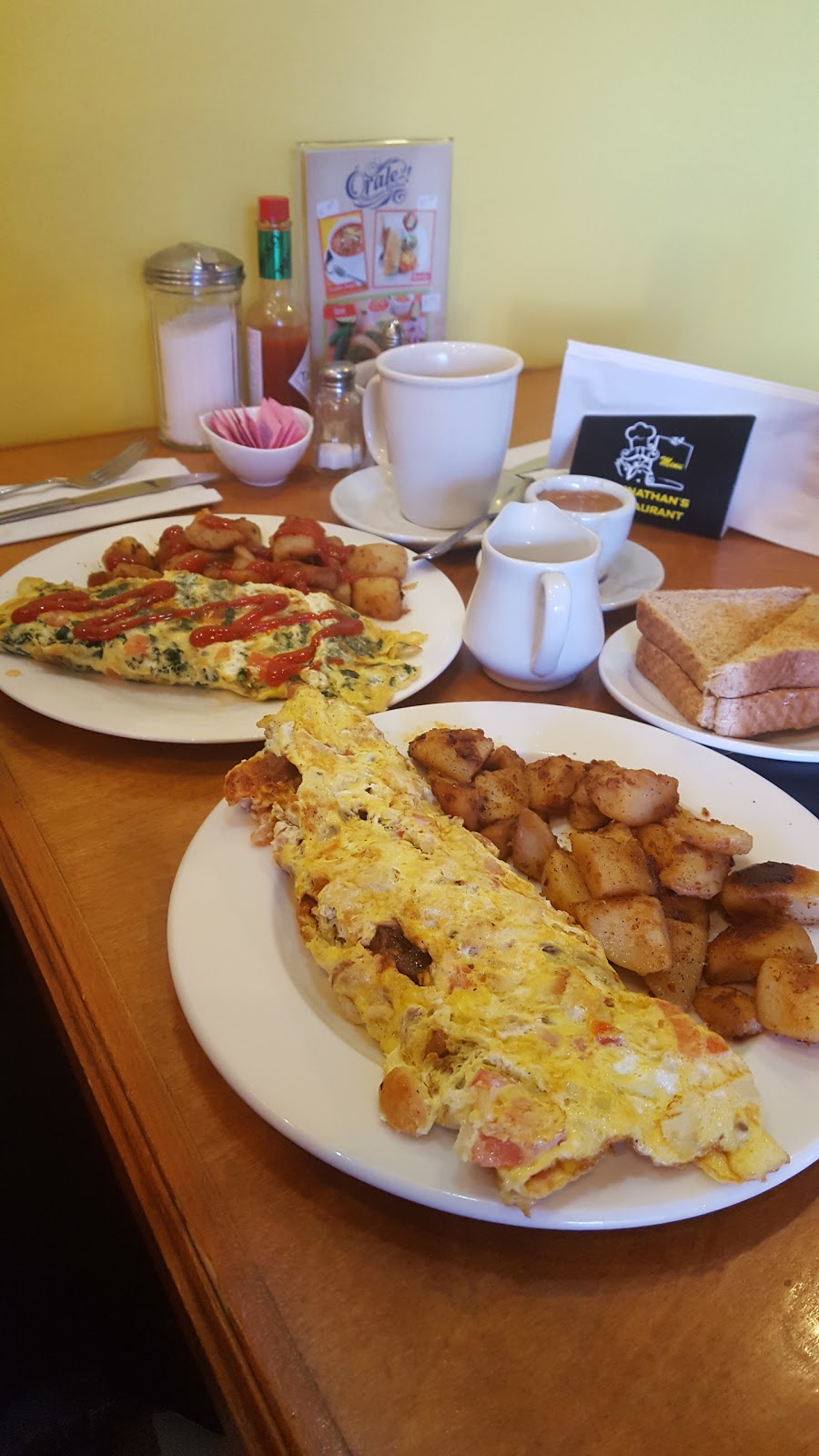 Johnathan´s Restaurant | 200 Marycroft Ave Unit 27, Woodbridge, ON L4L 5X6, Canada | Phone: (905) 856-0023