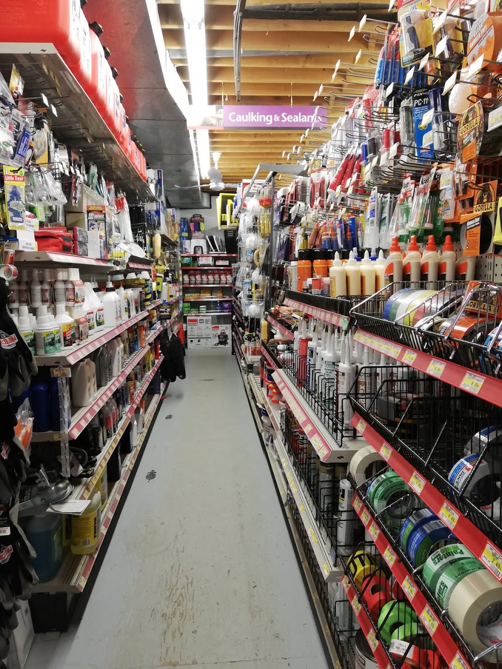 Robinsons General Store | 1061 Main St, Dorset, ON P0A 1E0, Canada | Phone: (705) 766-2415