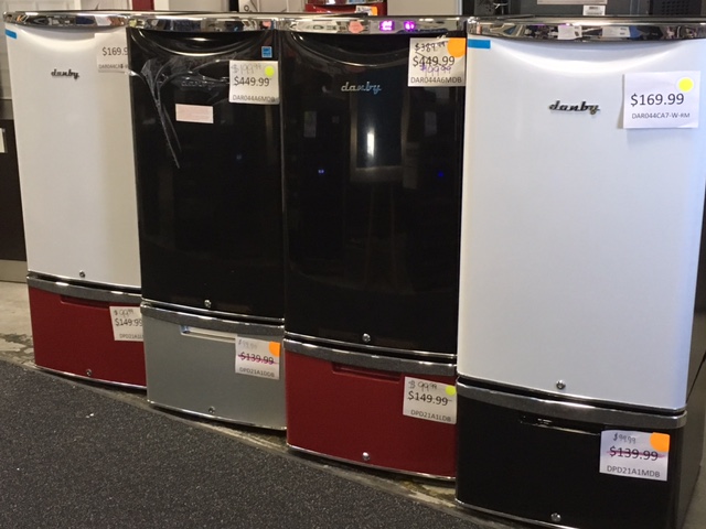 Danby Outlet Store | 5070 Whitelaw Rd, Guelph, ON N1H 6Z9, Canada | Phone: (519) 837-0920 ext. 362