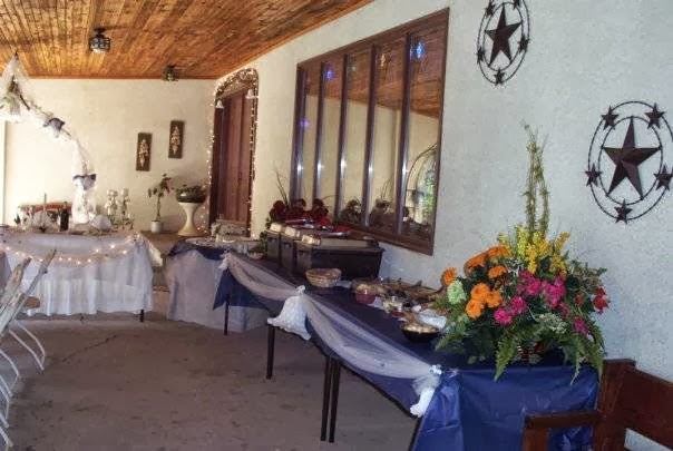 Gillespie Gardens Bed and Breakfast | 7608 Gillespie St, Port Franks, ON N0M 2L0, Canada | Phone: (519) 243-1515