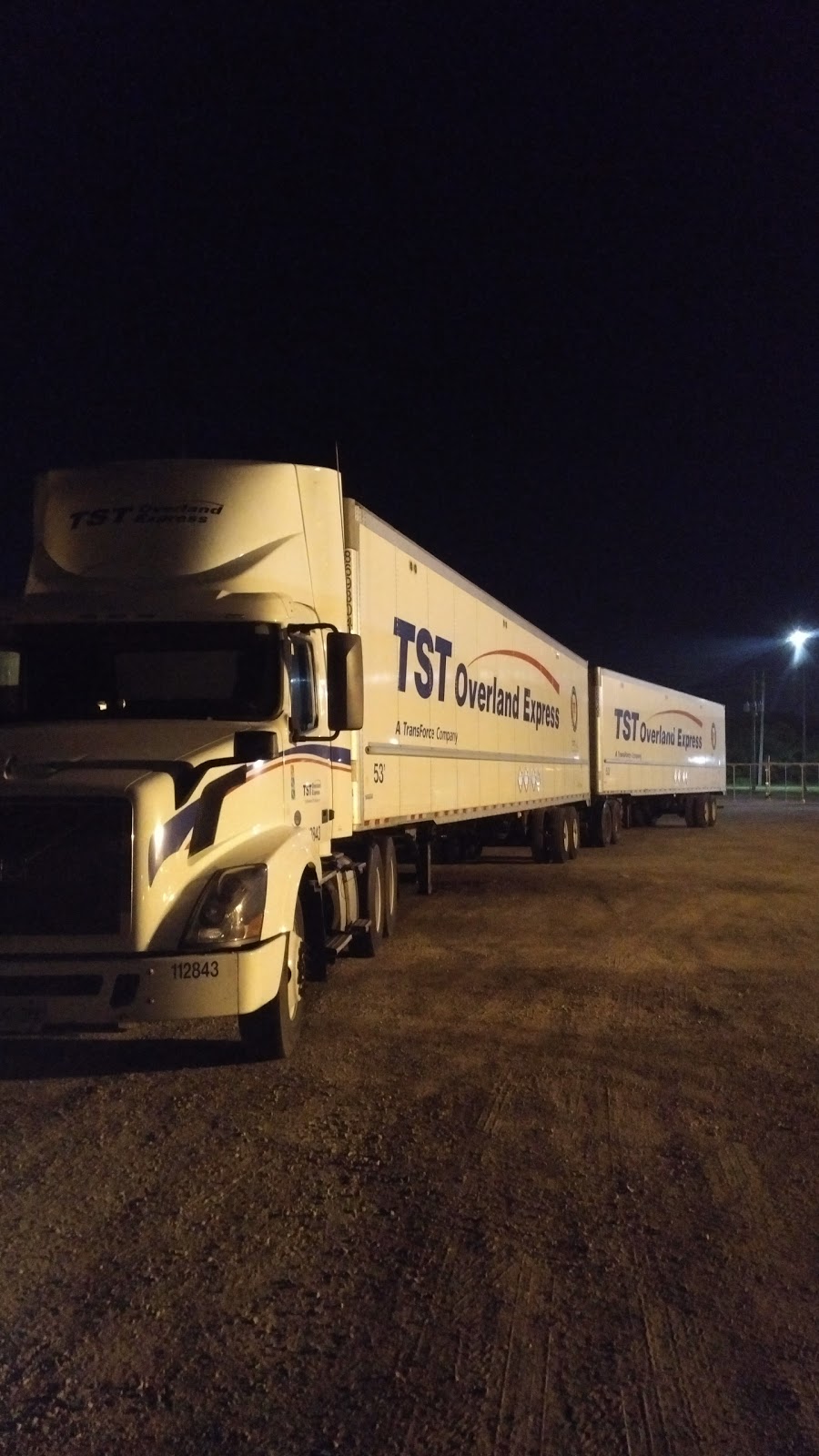 TST Overland Express | 501 Exeter Road, London, ON N6E 2Z3, Canada | Phone: (519) 681-0500