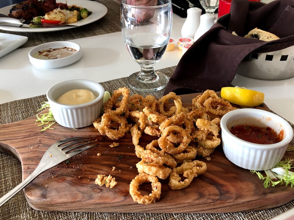 Memories Restaurant & Bar | 19 Keith Ave, Collingwood, ON L9Y 5B4, Canada | Phone: (705) 445-6600 ext. 565