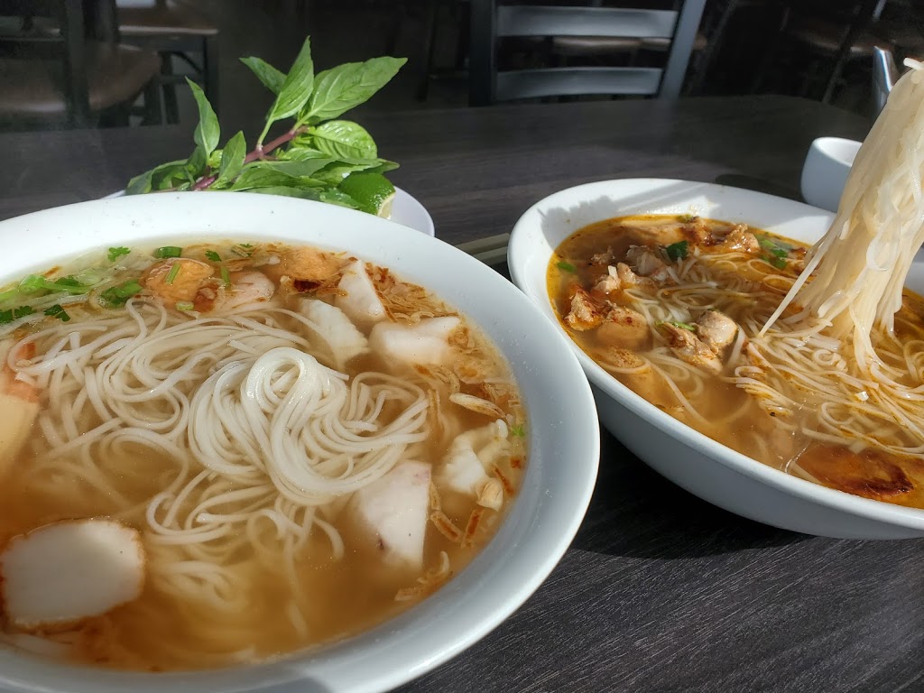 Pho Real - Vietnamese restaurant | 124 Hwy 20 E, Fonthill, ON L0S 1E3, Canada | Phone: (289) 897-8799
