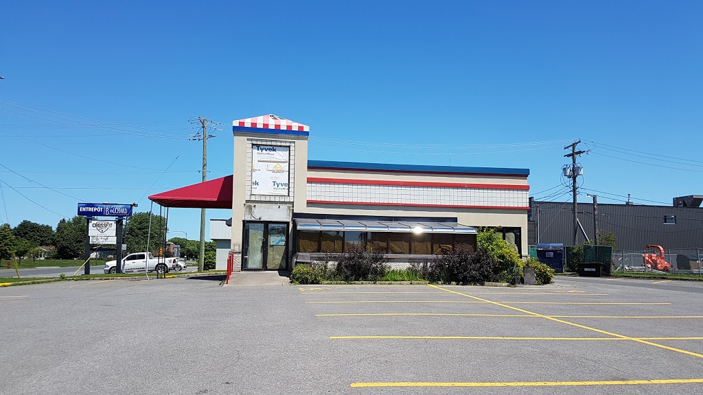PFK | 315 Avenue Taniata, Saint-Romuald, QC G6W 5M6, Canada | Phone: (418) 839-0002