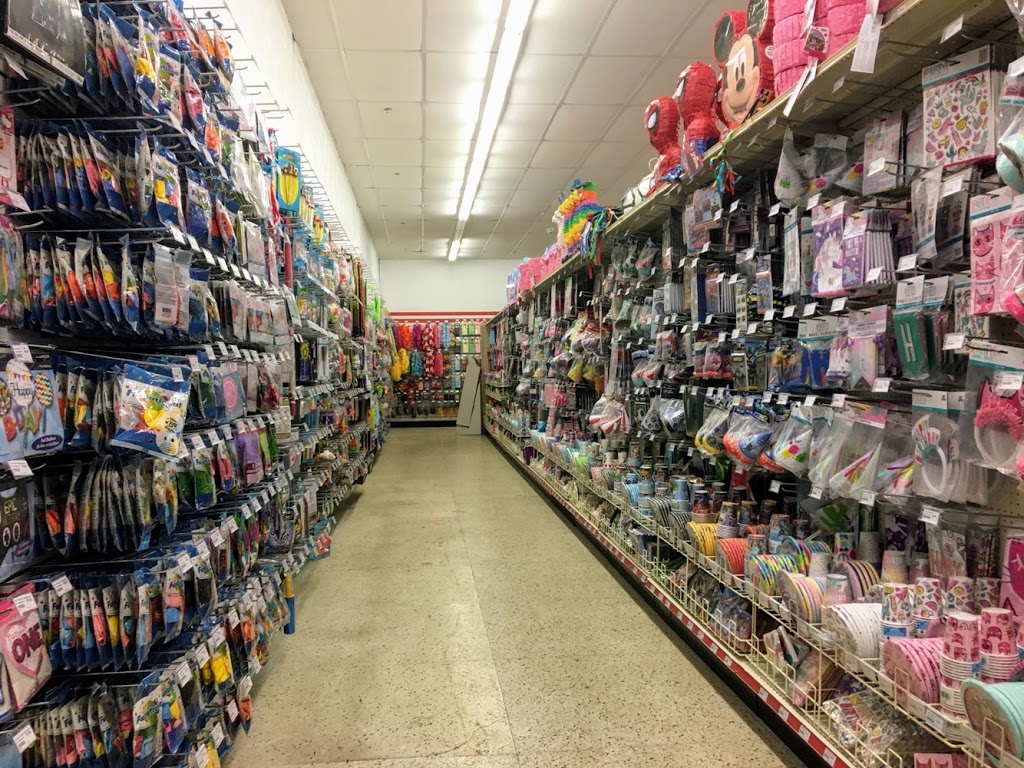 Great Canadian Dollar Store | 236 Springbank Ave, Woodstock, ON N4S 7R2, Canada