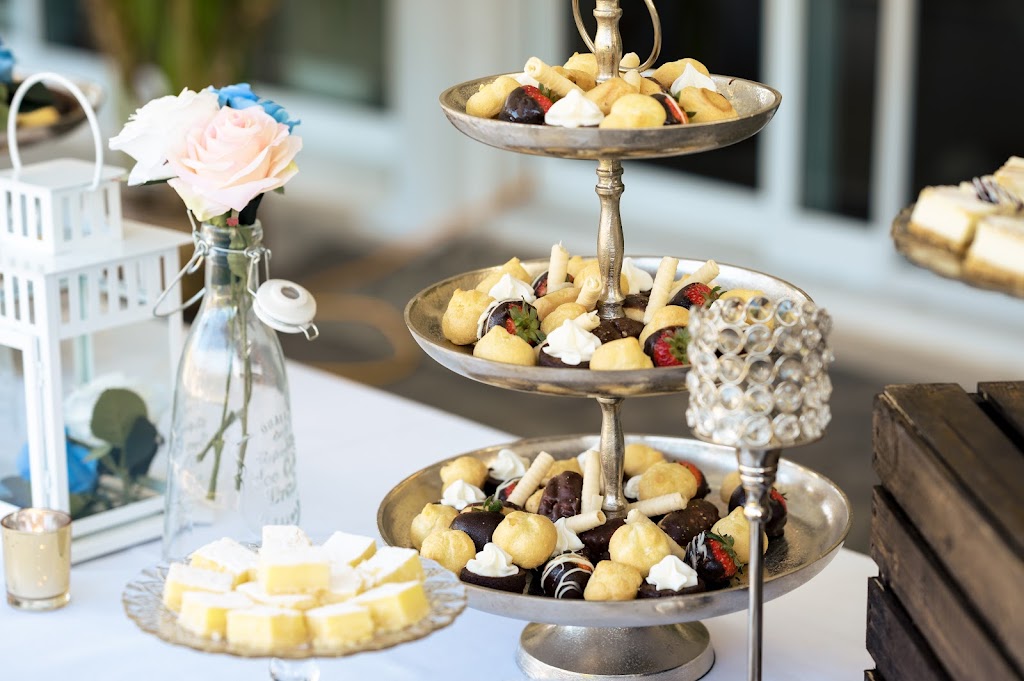 Coles Catering Services | 1626 Simcoe St N, Oshawa, ON L1G 4X9, Canada | Phone: (905) 213-2425