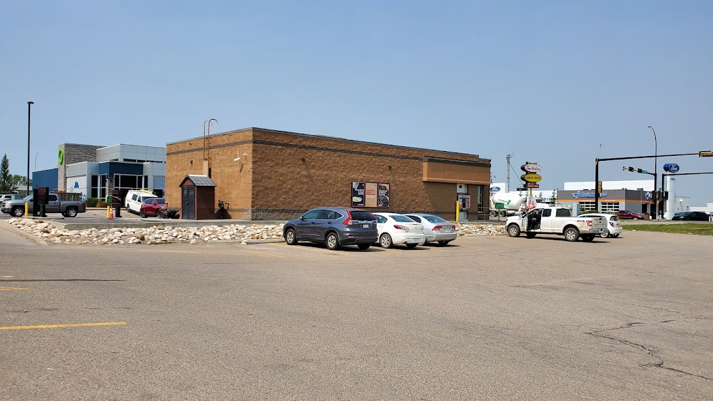 Tim Hortons | 4411 50 St, Innisfail, AB T4G 1P3, Canada | Phone: (403) 227-1143