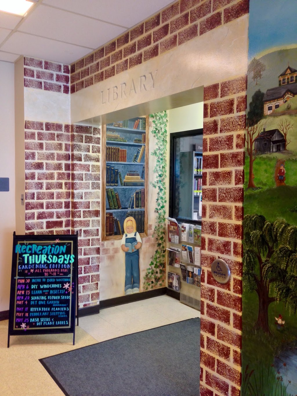 McCormick Branch Library | 500 Parkside Dr, Waterloo, ON N2L 5J4, Canada | Phone: (519) 886-1310 ext. 213