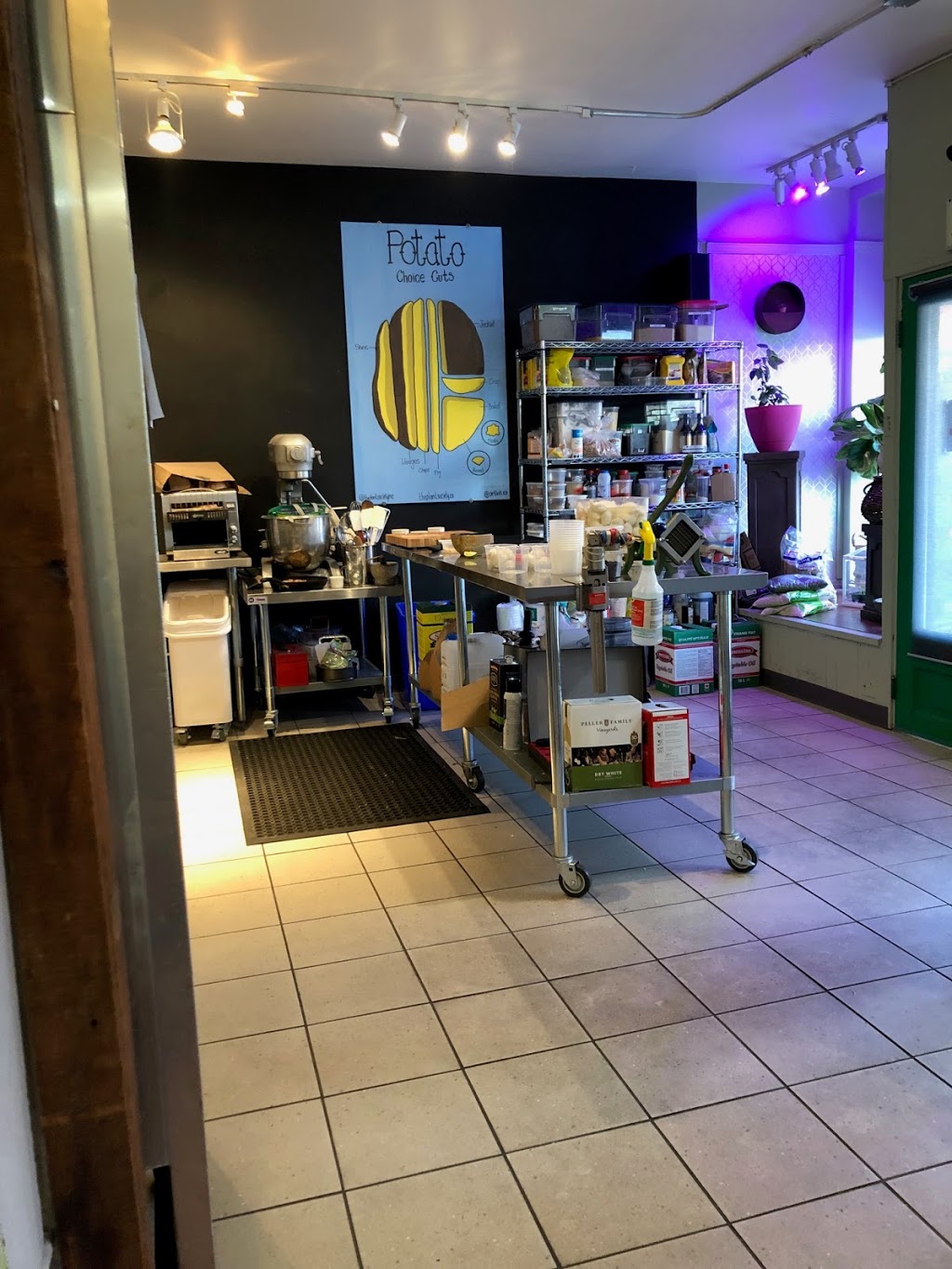 The Plant Society Kitchen | 37 Mill St E, Acton, ON L7J 1H1, Canada | Phone: (519) 929-9349