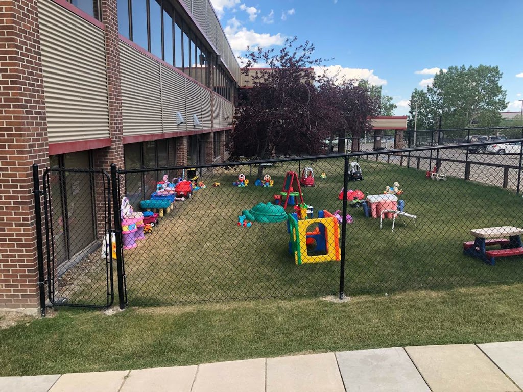 The Blossoms Daycare (Franklin), Preschool, Before and After Sch | 112 28 St SE Unit 102, Calgary, AB T2A 6J9, Canada | Phone: (403) 454-4529