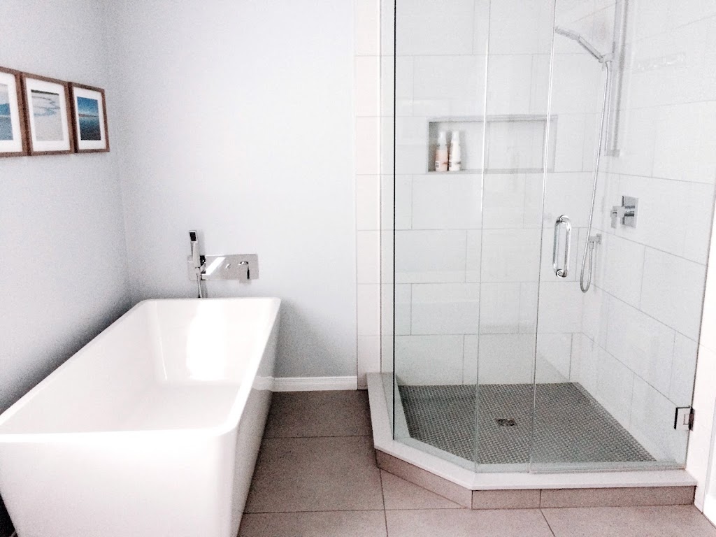 Apex Reno Inc. | 142 Av. dIvanhoe Crescent, Pointe-Claire, QC H9R 3Z8, Canada | Phone: (514) 886-0220