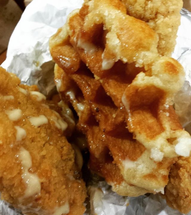 KFC | 556 QC-132, Saint-Constant, QC J5A 1S1, Canada | Phone: (450) 632-5003