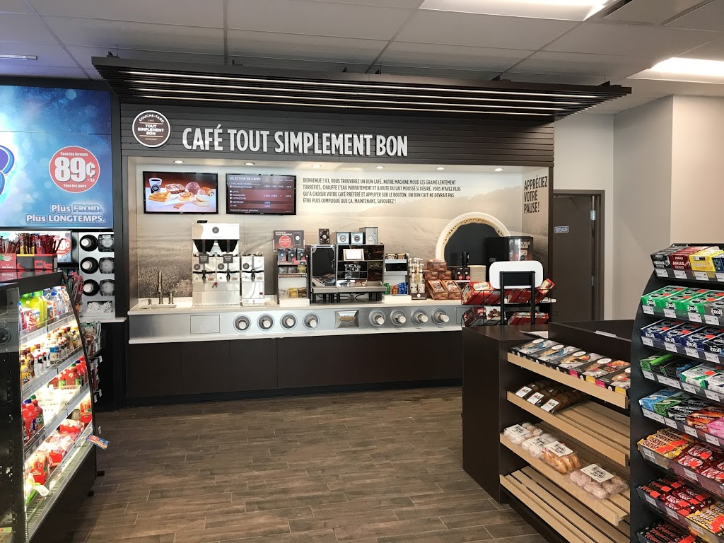 Couche-Tard | 11005 Boulevard Sainte-Anne, Beaupré, QC G0A 1E0, Canada | Phone: (418) 827-5336
