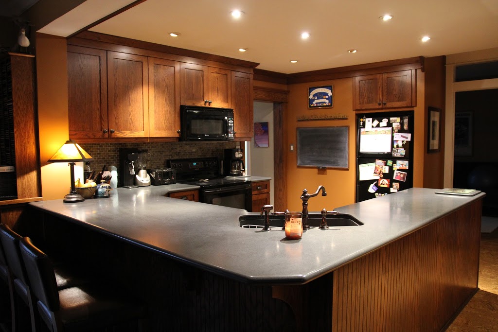 Progressive Kitchens Inc | 115 Grant Timmins Dr, Kingston, ON K7M 8N3, Canada | Phone: (613) 389-4467