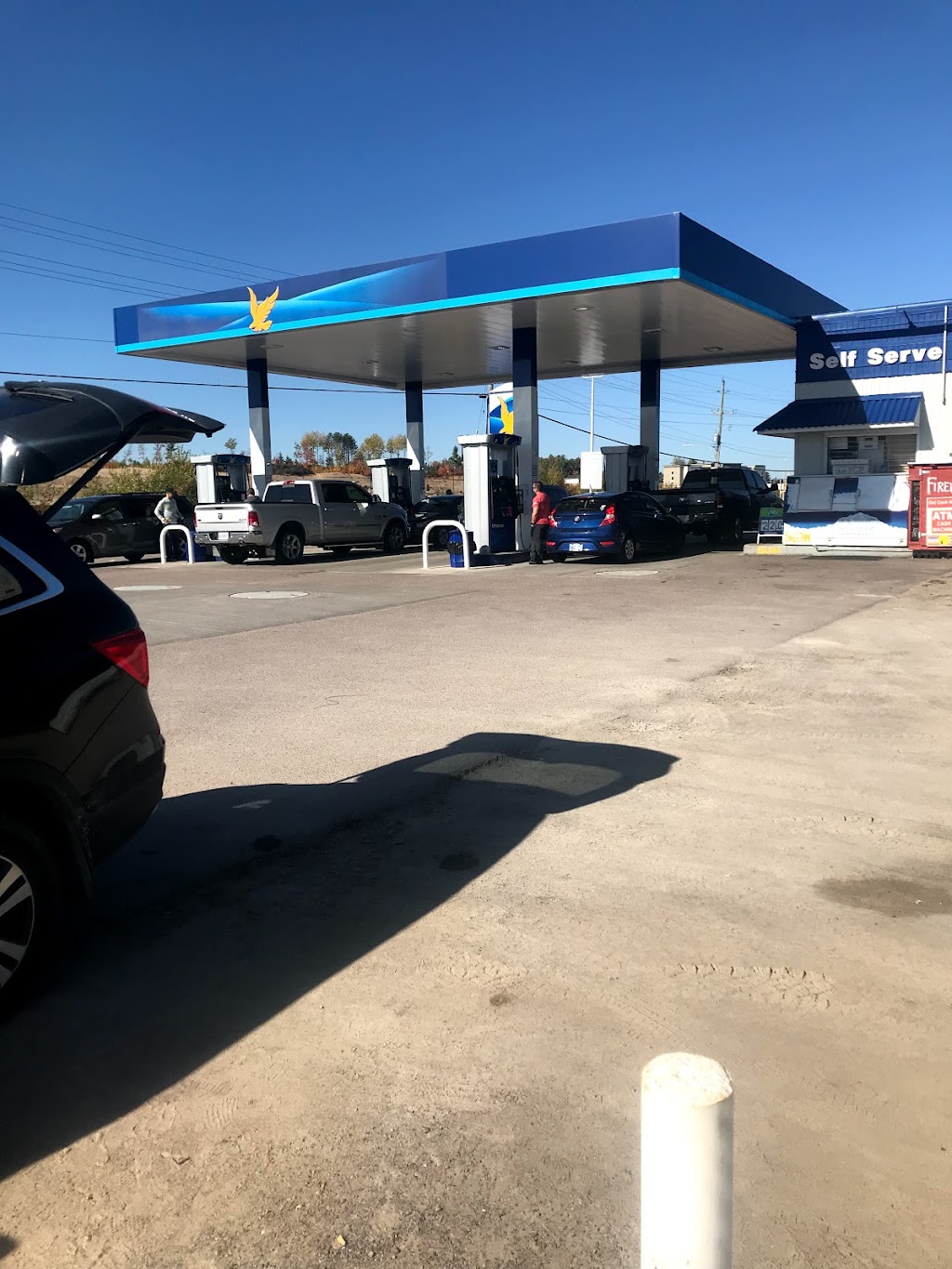 Ultramar - Gas Station | 2991 Petawawa Blvd, Petawawa, ON K8H 1X9, Canada | Phone: (613) 687-5610