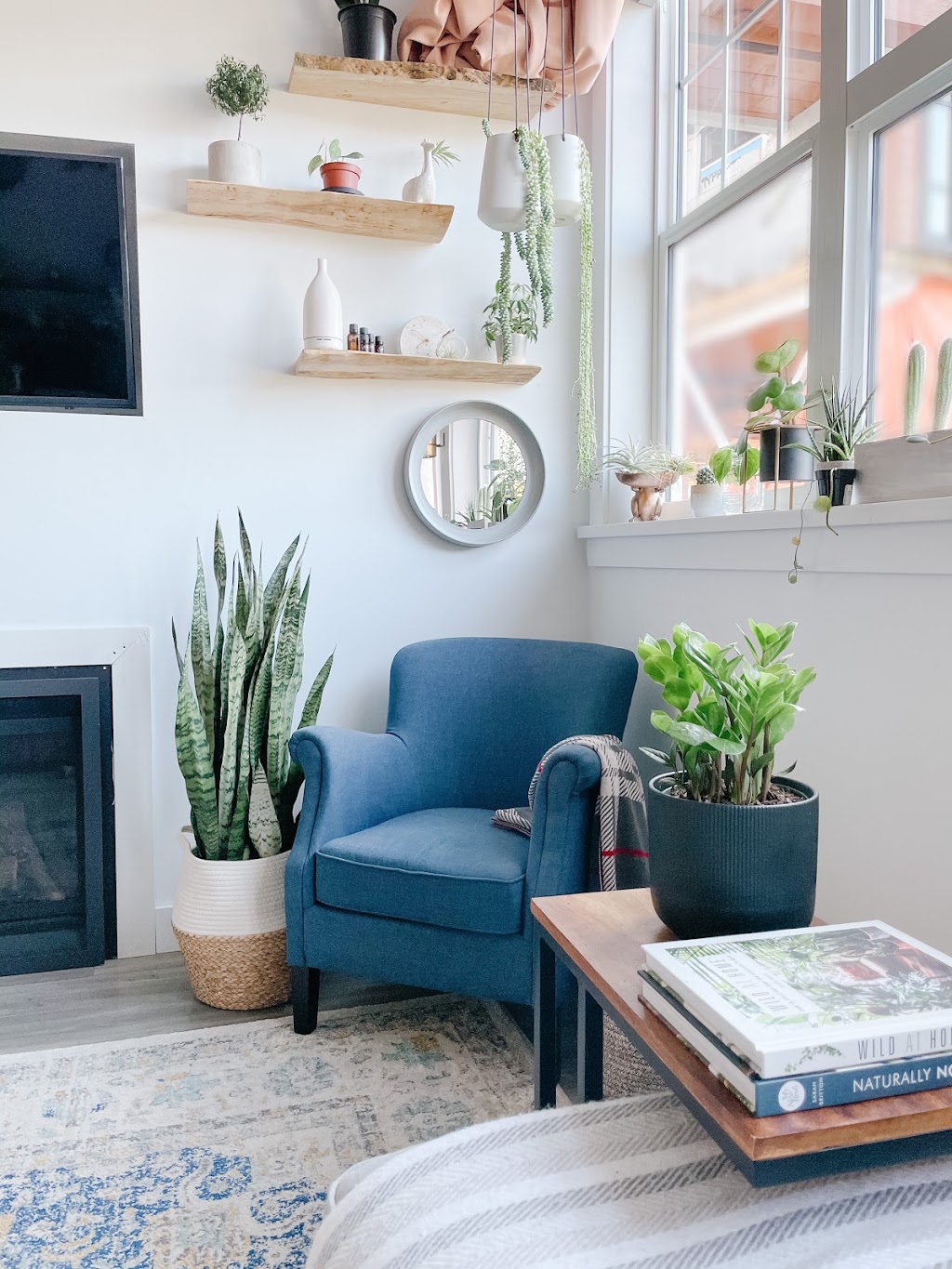 A Greener Room | 39761 Government Rd, Squamish, BC V8B 0G3, Canada | Phone: (604) 935-0737