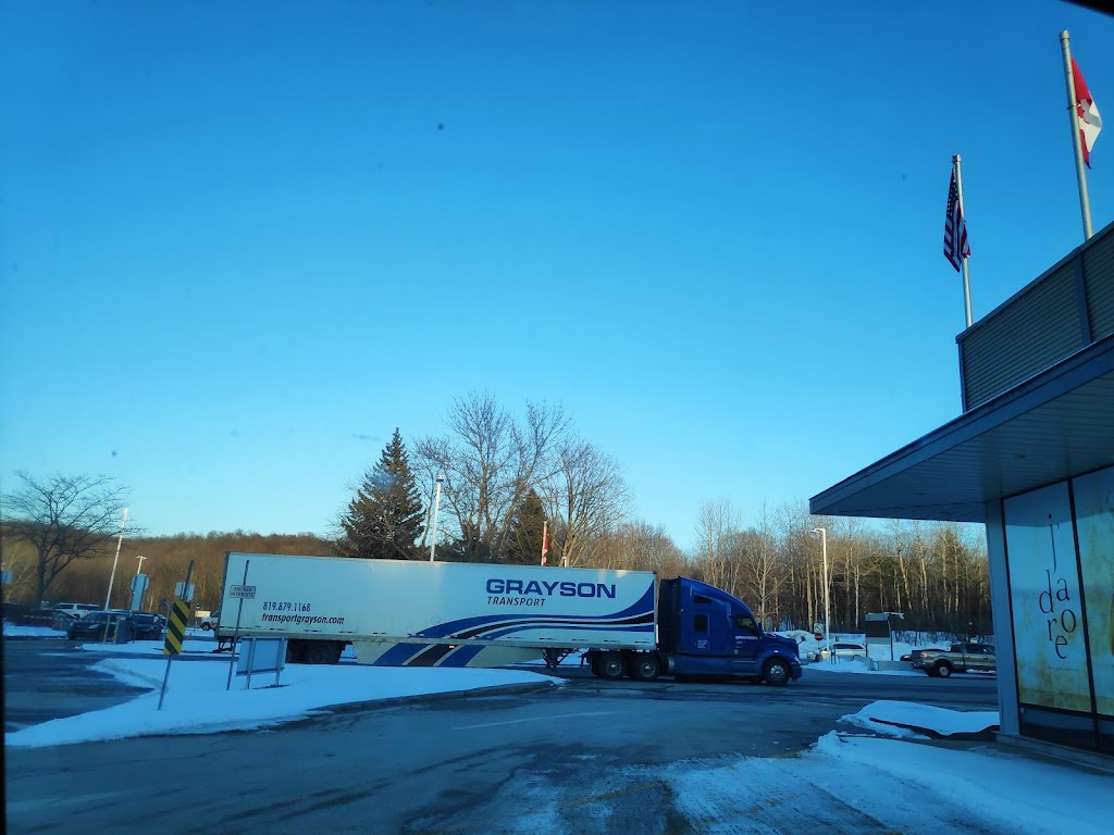 Transport Grayson | 1193 QC-116, Danville, QC J0A 1A0, Canada | Phone: (819) 879-1168