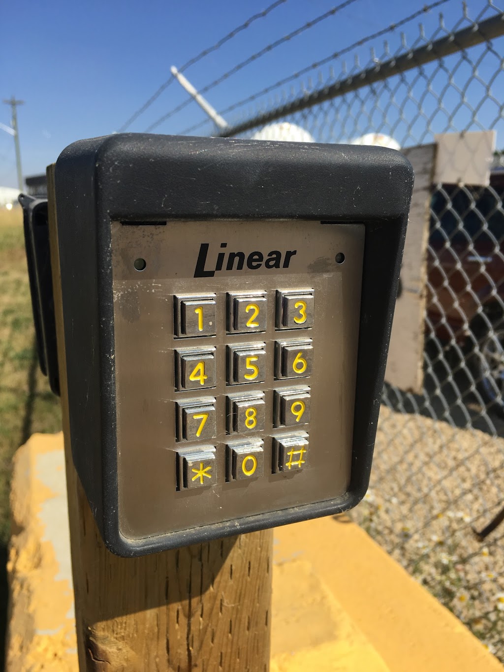 Cougar RV Storage | 11 Sylvaire Close, Sylvan Lake, AB T4S 2H6, Canada | Phone: (403) 588-5046