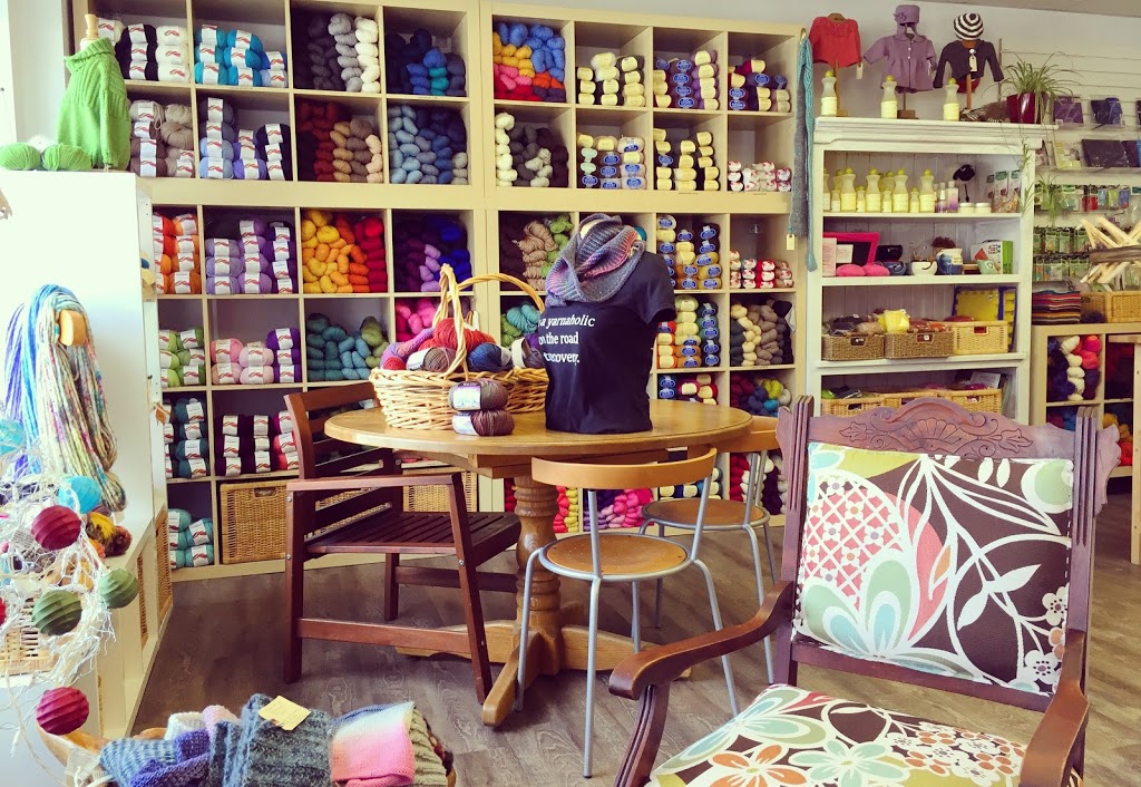 Spun Fibre Arts | 2464 Lakeshore Rd W #4, Oakville, ON L6L 1H8, Canada | Phone: (905) 681-7786